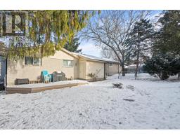 31 MEADOWVIEW ROAD - 30