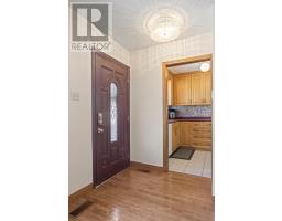 31 MEADOWVIEW ROAD - 5