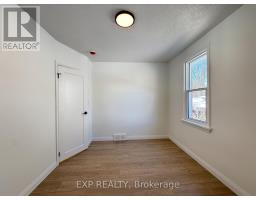 1000 HAMILTON ROAD - 16