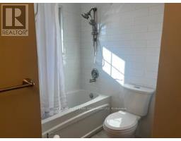 15 BALCARRES ROAD - 12