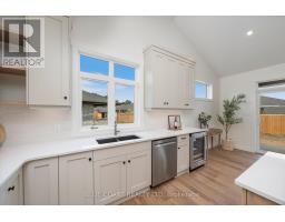 6755 GRIFFIN DRIVE - 21