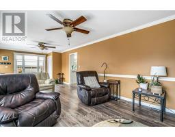 20 DIEPPE DRIVE - 18