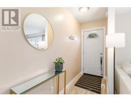 6 - 35 WATERMAN AVENUE - 18