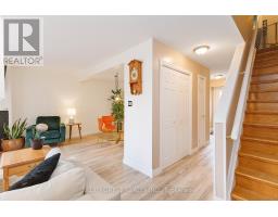 6 - 35 WATERMAN AVENUE - 19