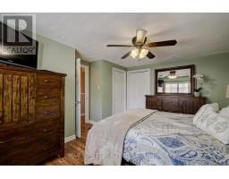 6 - 35 WATERMAN AVENUE - 21