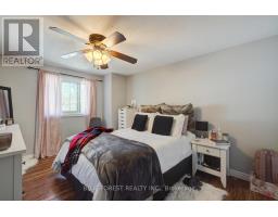 6 - 35 WATERMAN AVENUE - 22