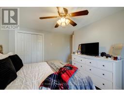 6 - 35 WATERMAN AVENUE - 23