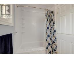 6 - 35 WATERMAN AVENUE - 27