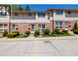 6 - 35 WATERMAN AVENUE - 35