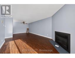 211 - 727 DEVERON CRESCENT - 3