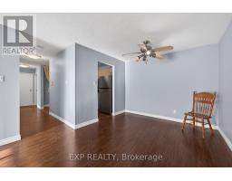 211 - 727 DEVERON CRESCENT - 4