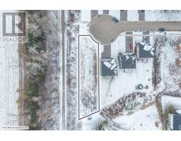 200 EAGLE STREET - 9