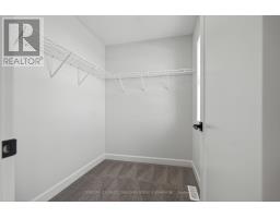 31 - 2700 BUROAK DRIVE - 17