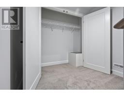 31 - 2700 BUROAK DRIVE - 23