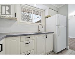 14 TEWKSBURY CRESCENT - 16