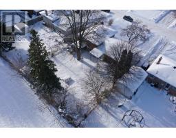 14 TEWKSBURY CRESCENT - 5