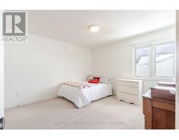 914 COLLINS DRIVE N - 22