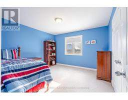 914 COLLINS DRIVE N - 23