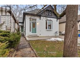 888 QUEENS AVENUE - 3