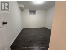 36 SPARROW AVENUE - 18