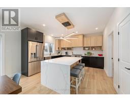 50 ROYAL CRESCENT - 11