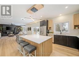 50 ROYAL CRESCENT - 13