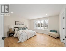 50 ROYAL CRESCENT - 20