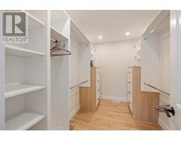 50 ROYAL CRESCENT - 21