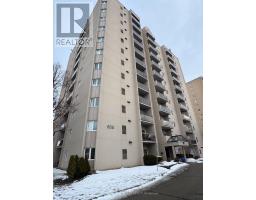 906 - 858 COMMISSIONERS ROAD E - 1