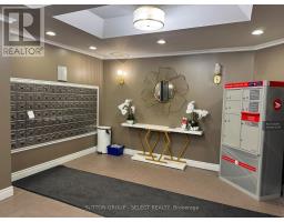 906 - 858 COMMISSIONERS ROAD E - 8