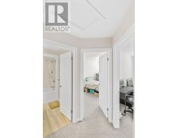 56 - 811 SARNIA ROAD - 15