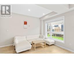 56 - 811 SARNIA ROAD - 16