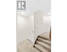 56 - 811 SARNIA ROAD - 19