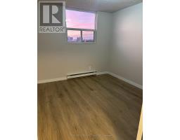 212 - 1103 JALNA BOULEVARD - 10