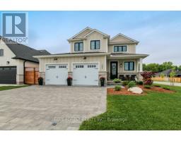 192 FOXBOROUGH PLACE - 1