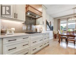 192 FOXBOROUGH PLACE - 13