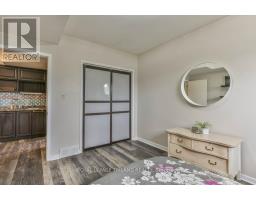 41 FOX MILL COURT - 33