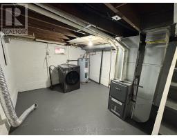 279 SYDENHAM STREET E - 18