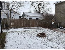 279 SYDENHAM STREET E - 21