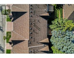 45 - 1555 HIGHBURY AVENUE N - 35