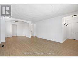 64 JENA CRESCENT - 15