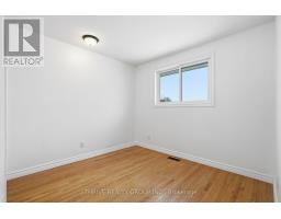 64 JENA CRESCENT - 25