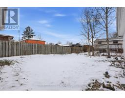 64 JENA CRESCENT - 38