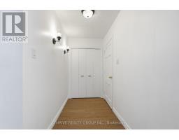 64 JENA CRESCENT - 7