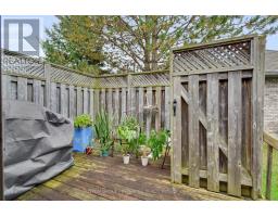 12 - 800 COMMISSIONERS ROAD W - 35