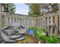 12 - 800 COMMISSIONERS ROAD W - 36