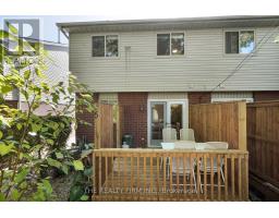 25 - 70 CHAPMAN COURT - 36