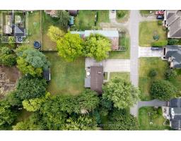 120 ERIE AVENUE - 36