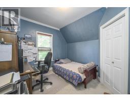 447 WOODMAN AVENUE - 25