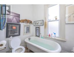 51 STANLEY STREET - 25